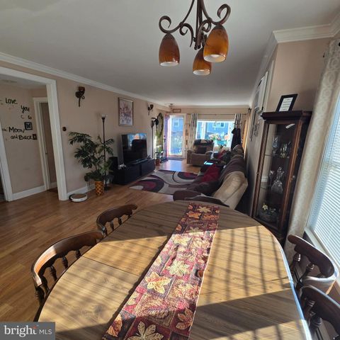 32 3RD AVE, Hamilton Township, NJ 08619