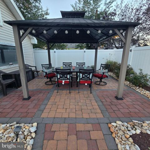 32 3RD AVE, Hamilton Township, NJ 08619