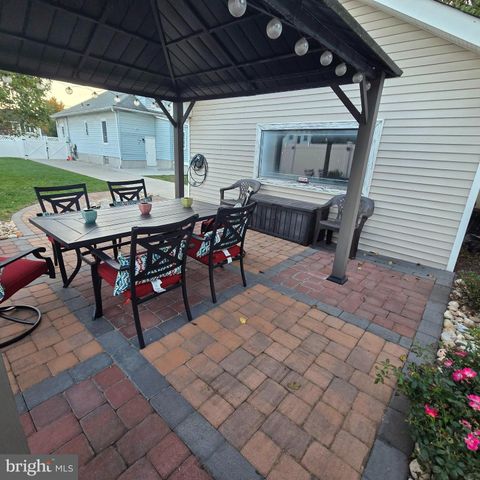 32 3RD AVE, Hamilton Township, NJ 08619