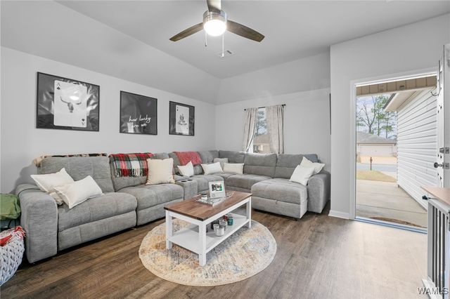 14008 King Arthur, Tuscaloosa, AL 35405