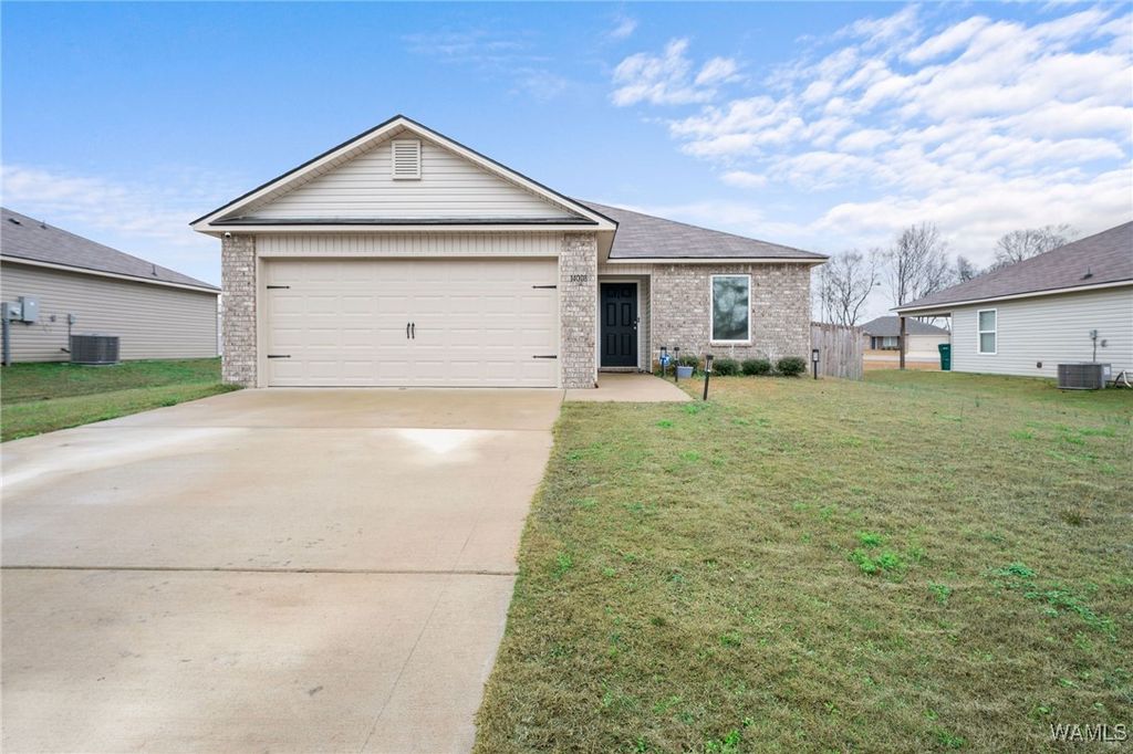 14008 King Arthur, Tuscaloosa, AL 35405