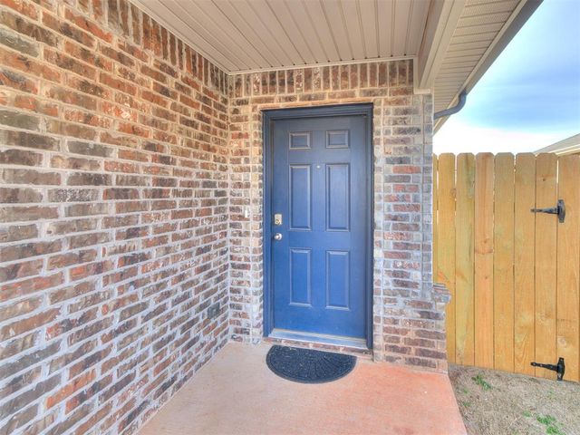 1608 Chuck Wagon Drive, El Reno, OK 73036