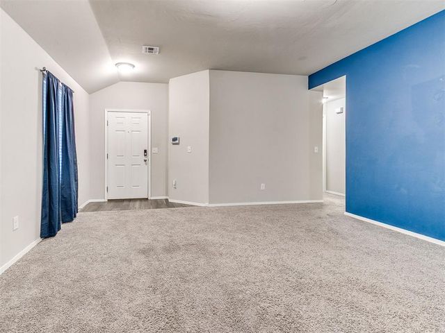 1608 Chuck Wagon Drive, El Reno, OK 73036