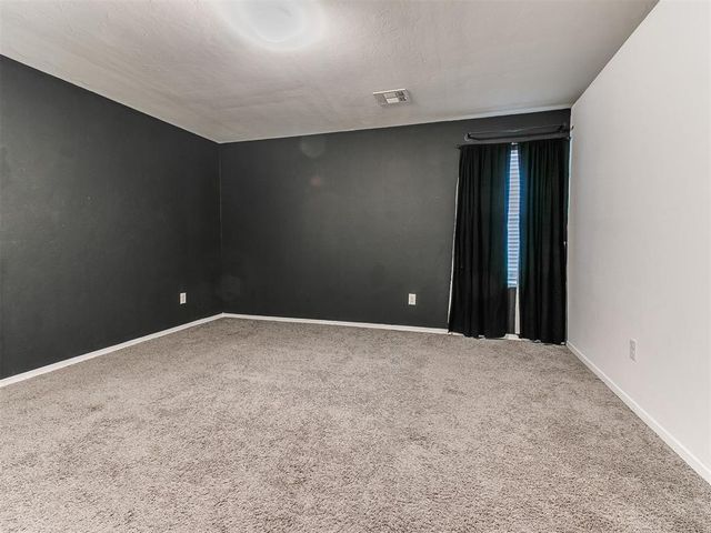 1608 Chuck Wagon Drive, El Reno, OK 73036