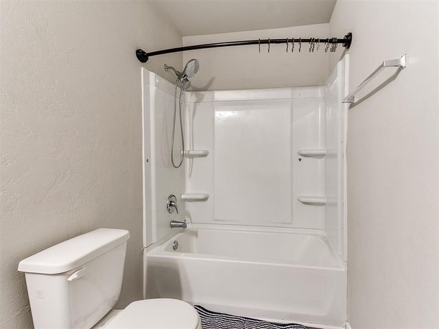 1608 Chuck Wagon Drive, El Reno, OK 73036