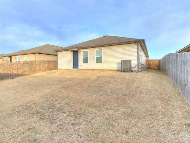 1608 Chuck Wagon Drive, El Reno, OK 73036