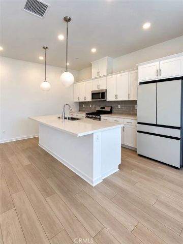4547 S Grant Paseo, Ontario, CA 91762