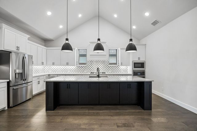 2609 Sibley Drive, Midlothian, TX 76065