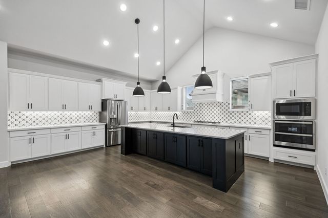 2609 Sibley Drive, Midlothian, TX 76065