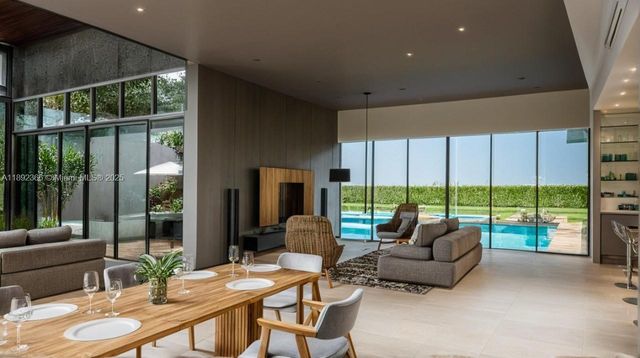 2750 SW 154th Ave, Davie, FL 33331