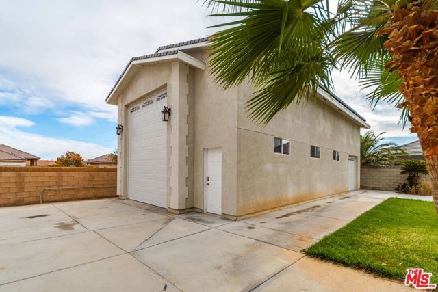 9628 Denhart Avenue, California City, CA 93505
