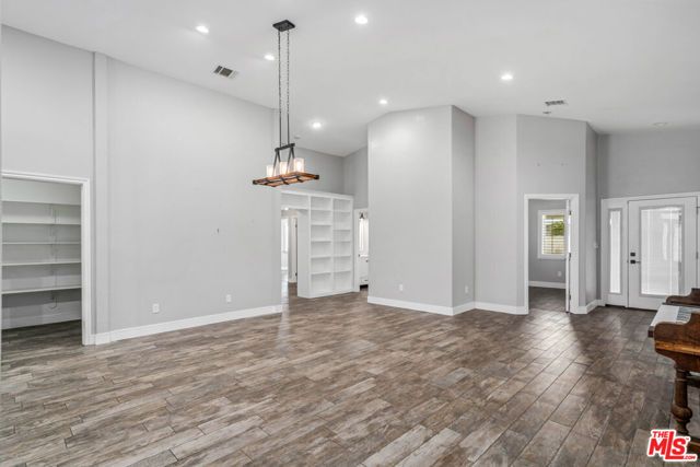 9628 Denhart Avenue, California City, CA 93505