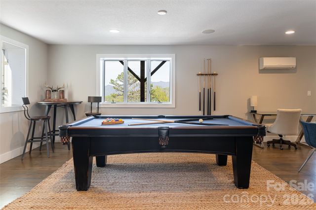 83 Cozy Mountain Lane, Weaverville, NC 28787