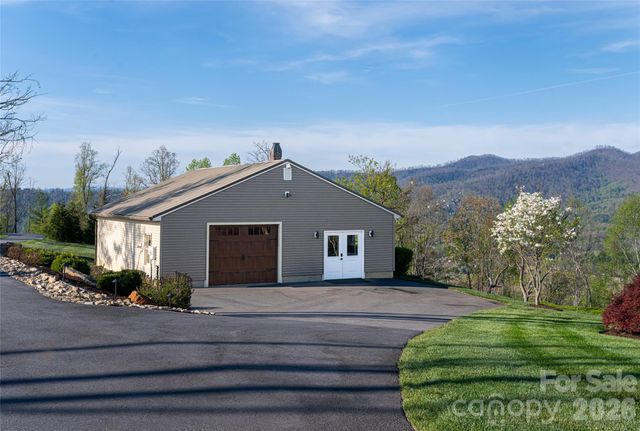 83 Cozy Mountain Lane, Weaverville, NC 28787