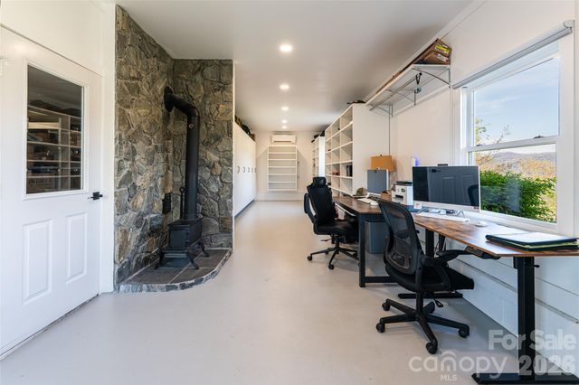 83 Cozy Mountain Lane, Weaverville, NC 28787