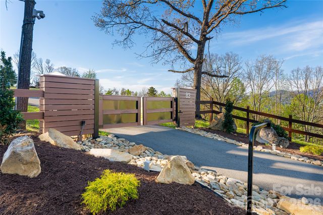 83 Cozy Mountain Lane, Weaverville, NC 28787