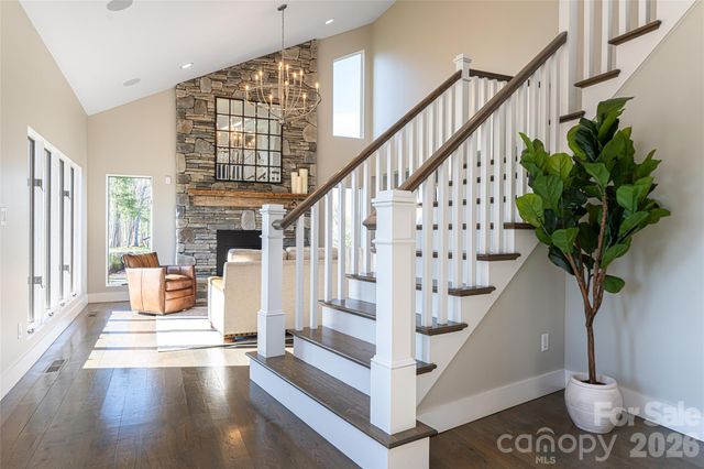 83 Cozy Mountain Lane, Weaverville, NC 28787