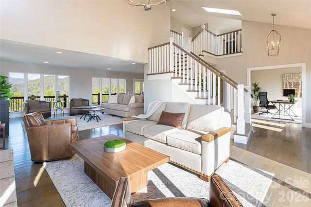 83 Cozy Mountain Lane, Weaverville, NC 28787