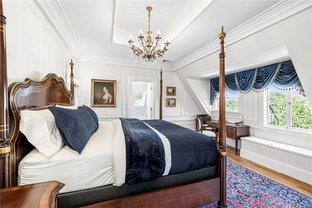 541 Bellevue Avenue 5, Newport, RI 02840
