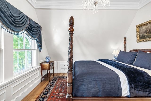 541 Bellevue Avenue 5, Newport, RI 02840