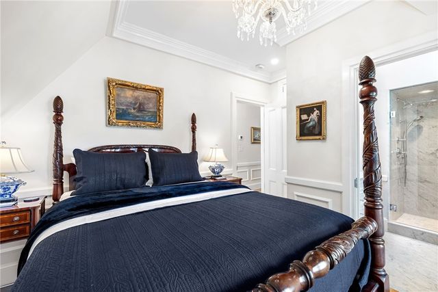 541 Bellevue Avenue 5, Newport, RI 02840
