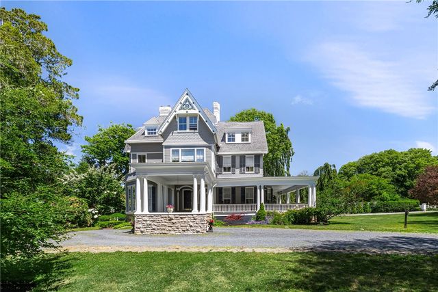 541 Bellevue Avenue 5, Newport, RI 02840