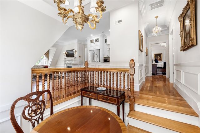 541 Bellevue Avenue 5, Newport, RI 02840