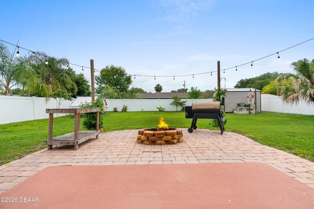 2509 Chester Avenue, New Smyrna Beach, FL 32168