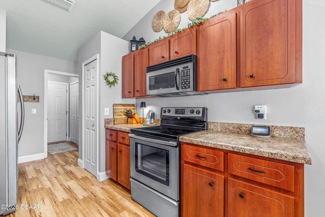 2509 Chester Avenue, New Smyrna Beach, FL 32168