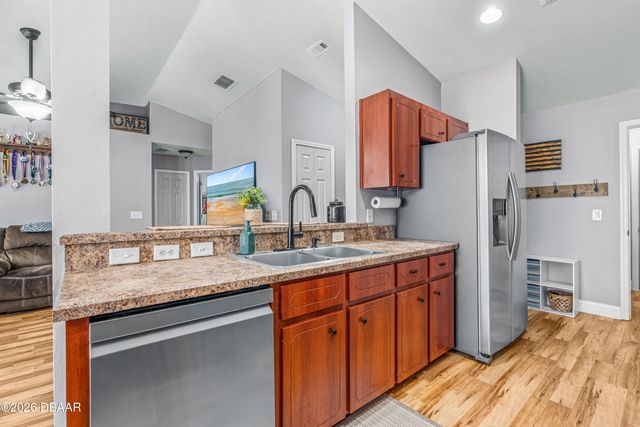 2509 Chester Avenue, New Smyrna Beach, FL 32168