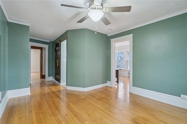 1920 4th Avenue SE, Cedar Rapids, IA 52403