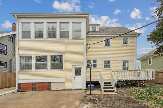 1920 4th Avenue SE, Cedar Rapids, IA 52403