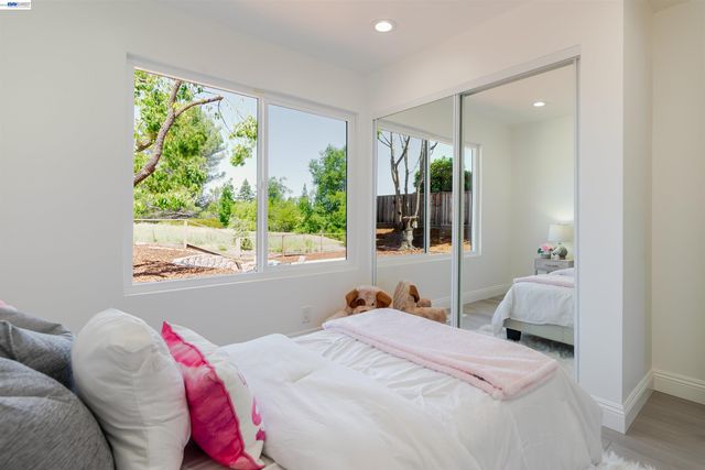 106 Samoa Ct, San Ramon, CA 94582