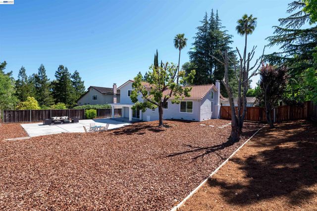 106 Samoa Ct, San Ramon, CA 94582