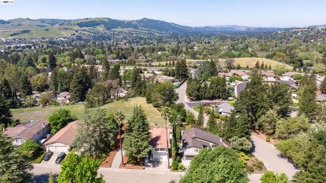106 Samoa Ct, San Ramon, CA 94582