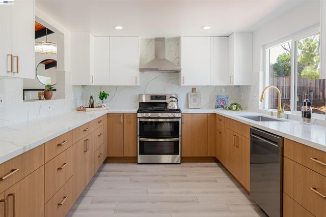 106 Samoa Ct, San Ramon, CA 94582