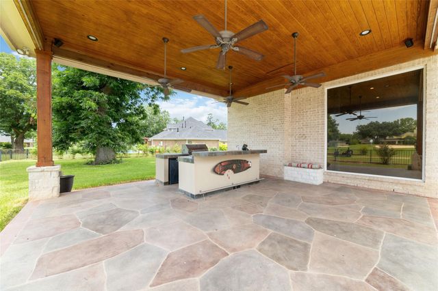 32610 Whitburn Trail, Fulshear, TX 77441