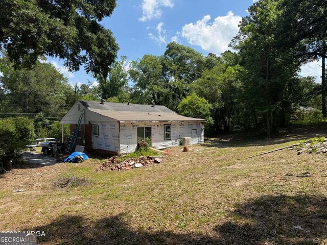 2751 Horseshoe Drive, Macon, GA 31211