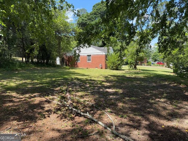 2751 Horseshoe Drive, Macon, GA 31211