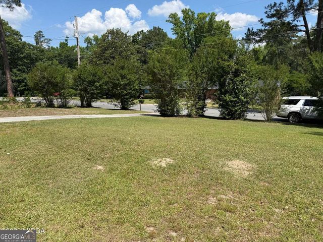 2751 Horseshoe Drive, Macon, GA 31211