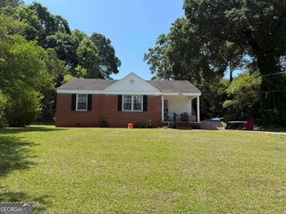 2751 Horseshoe Drive, Macon, GA 31211
