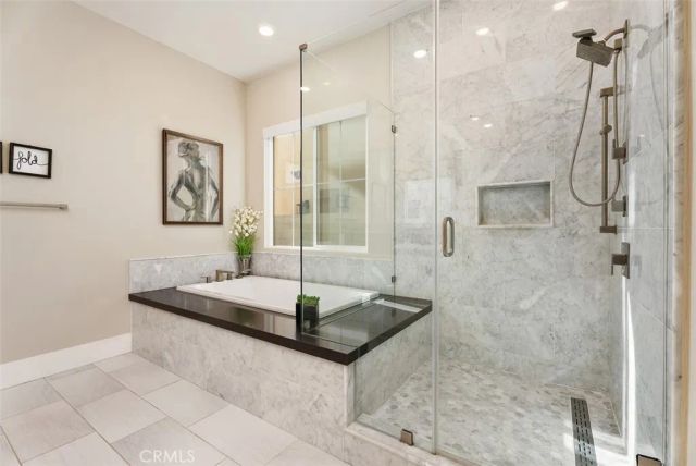 67 Ray, Irvine, CA 92618