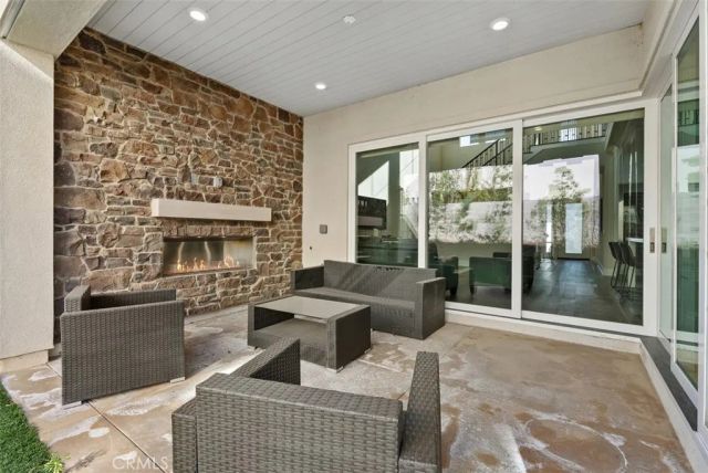 67 Ray, Irvine, CA 92618