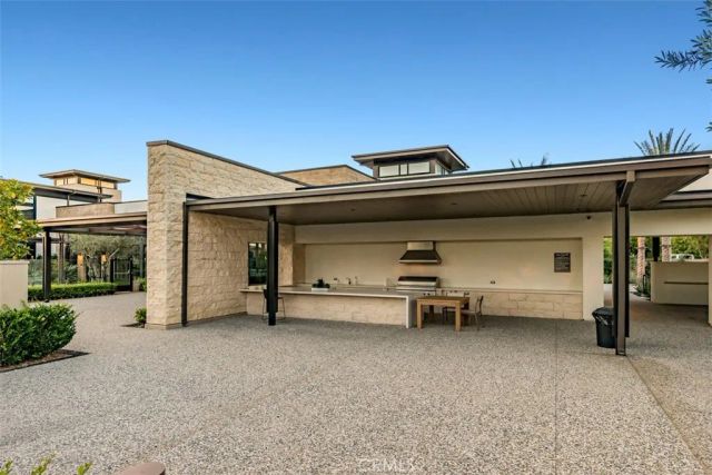 67 Ray, Irvine, CA 92618
