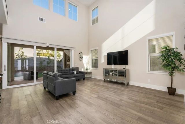 67 Ray, Irvine, CA 92618