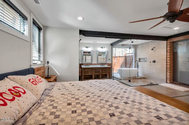 1 Emily Road, Chapel Hill, NC 27514