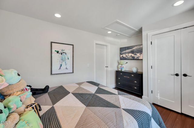 1 Emily Road, Chapel Hill, NC 27514