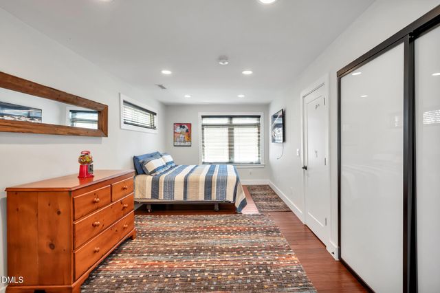 1 Emily Road, Chapel Hill, NC 27514