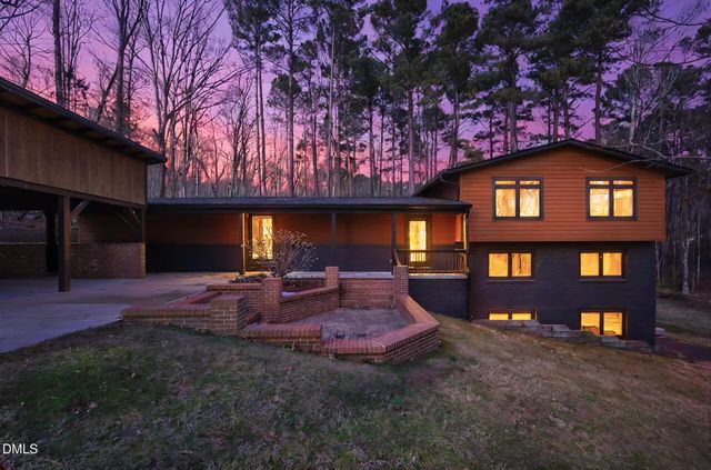 1 Emily Road, Chapel Hill, NC 27514