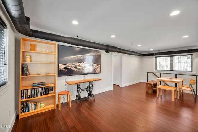 1 Emily Road, Chapel Hill, NC 27514